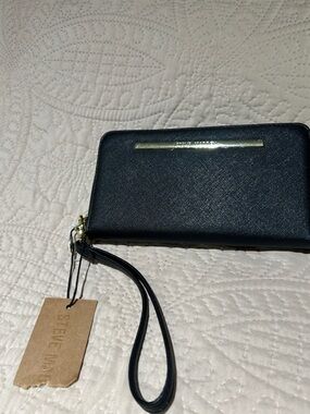 Steve Madden Black Wristlet Wallet with Gold Accent
